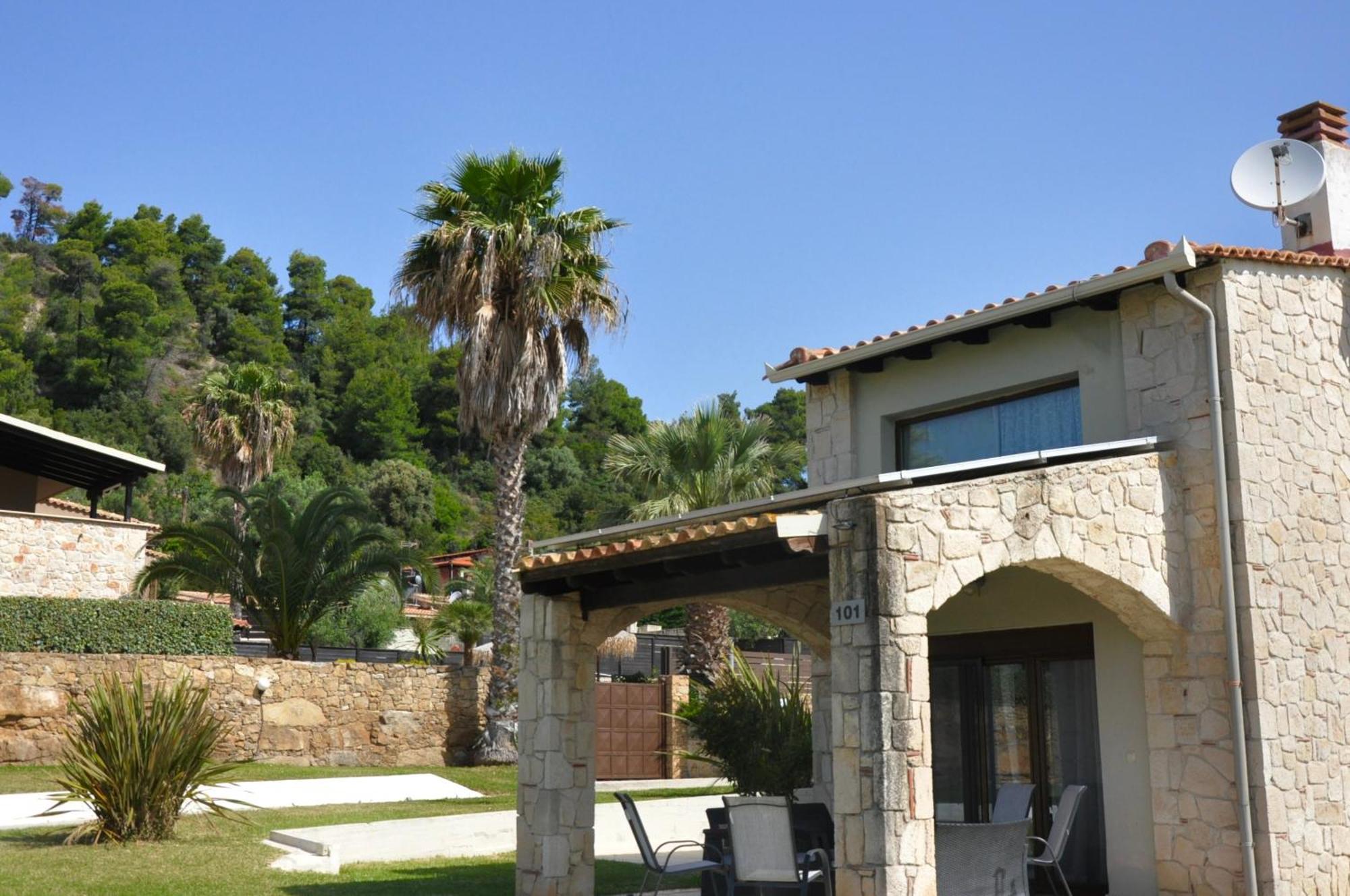 Stigmes Villas & Suites Nea Skioni Buitenkant foto