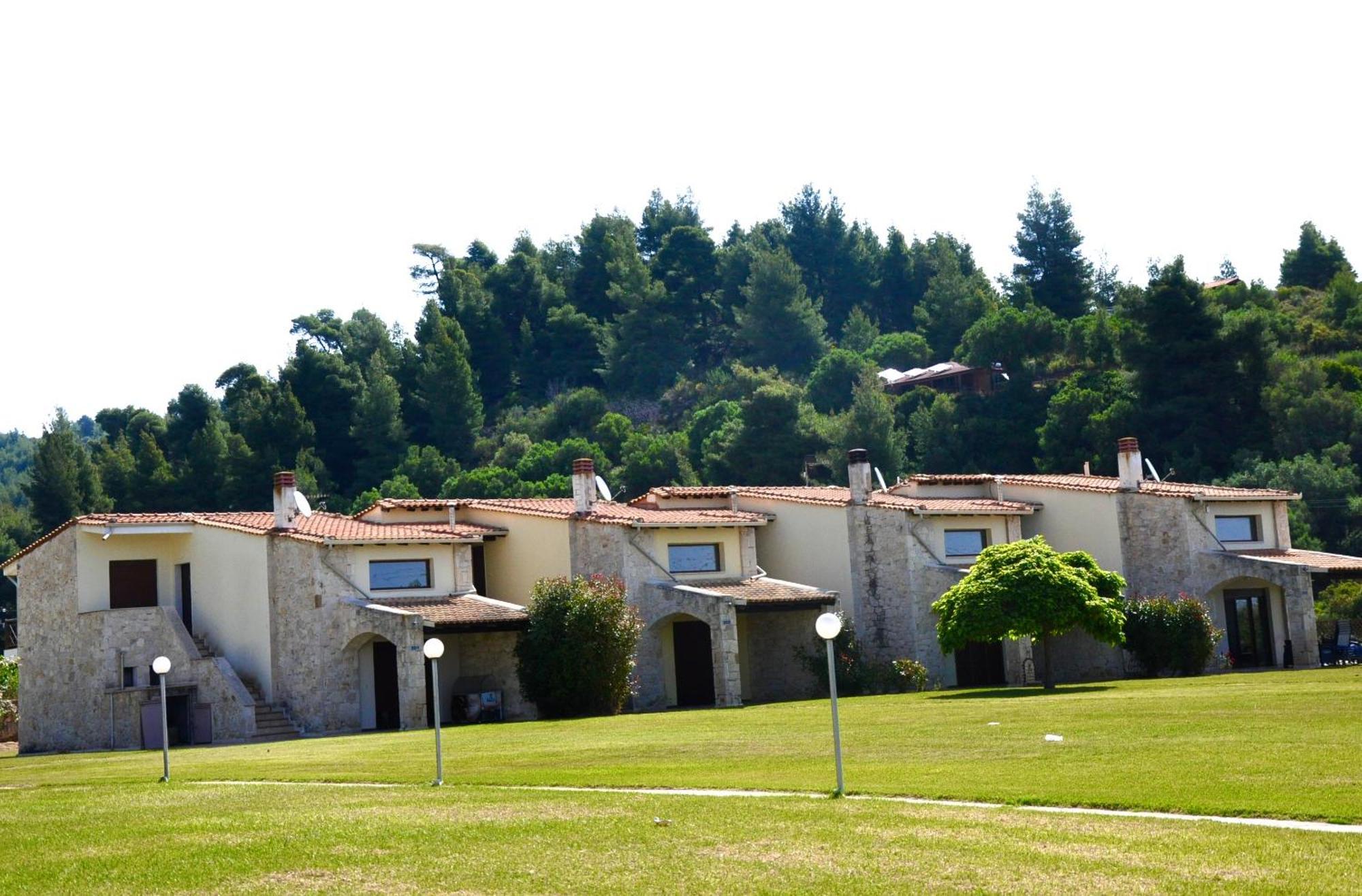 Stigmes Villas & Suites Nea Skioni Buitenkant foto